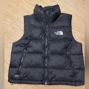 Women’s cropped North Face vest